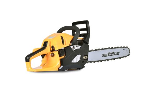 RPCS 5545 - benzinmotoros láncfűrész 54 cm3 motorral „farmer” osztály Riwall PRO